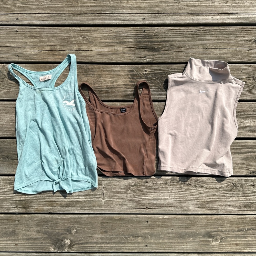 Hollister, SHEIN, Nike Crop Tank‎ Top Lot XS middle SHEIN is Small
